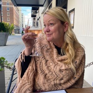 Meet your Posher, Patricia